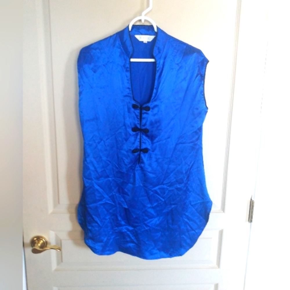 Asian Chinese Sleeveless Jacket.